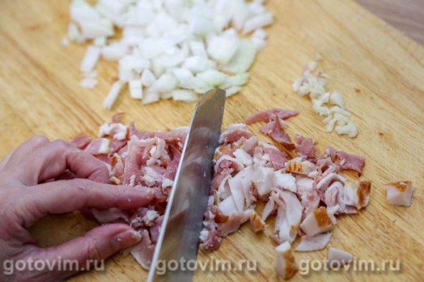 Рыбный суп с креветками и беконом в мультиварке Рыбный суп с креветками и беконом в мультиварке