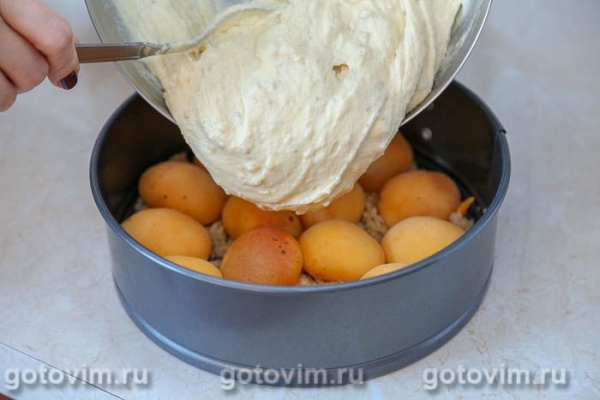 Перевернутый пирог с абрикосами  
