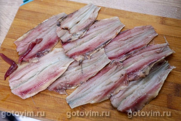 Запеканка из салаки, картофеля и лисичек в мультиварке Запеканка из салаки, картофеля и лисичек в мультиварке