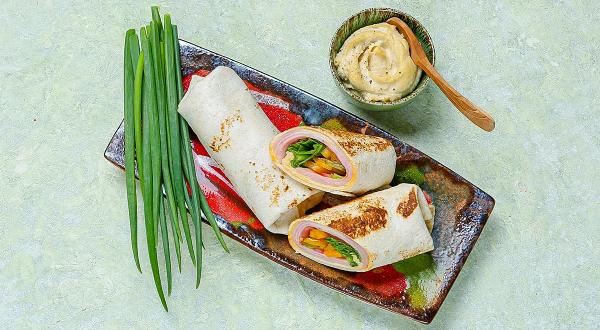 Роллы с ветчиной, хумусом и овощами, пошаговый рецепт с фото на 374 ккал