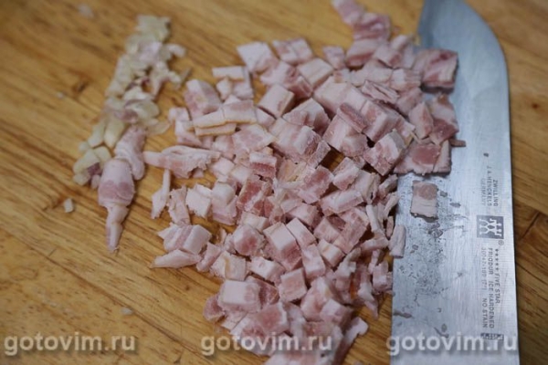 Паста карбонара с беконом и лисичками в мультиварке Паста карбонара с беконом и лисичками в мультиварке