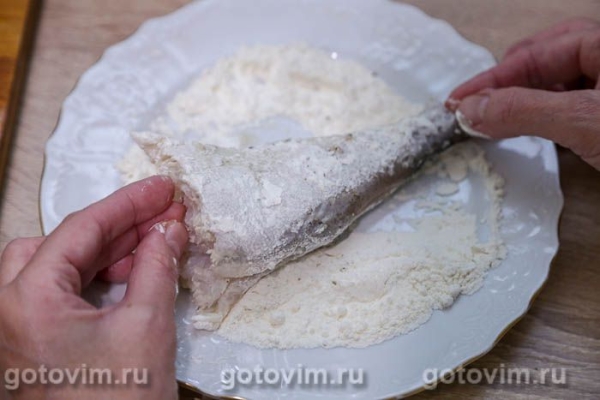 Пикша, жаренная с лисичками в мультиварке Пикша, жаренная с лисичками в мультиварке
