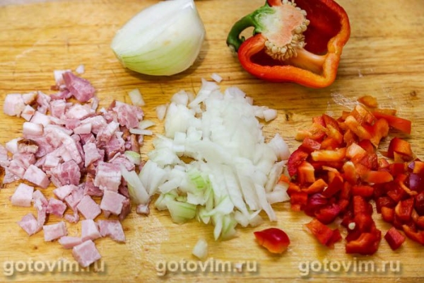 Мясные рулетики с начинкой в мультиварке