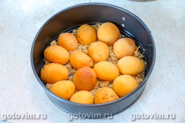 Перевернутый пирог с абрикосами  