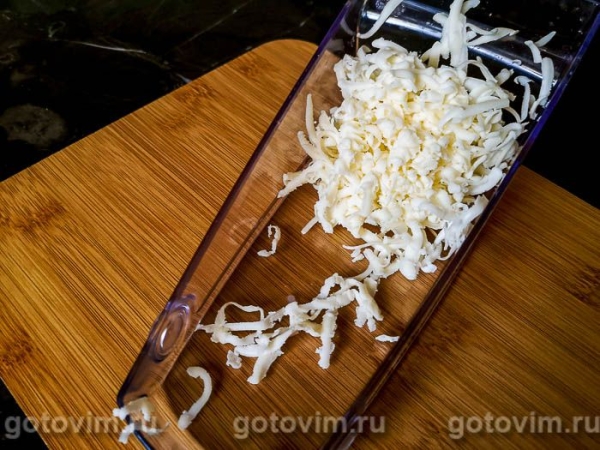 Турецкие лепешки гезлеме с индейкой и моцареллой