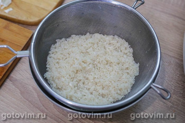 Рис со свинина, капустой и подкопчённым беконом в мультиварке