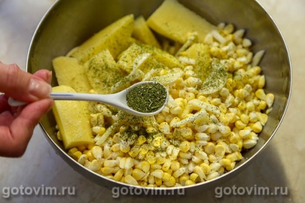 Гарнир из картофеля с кукурузой Гарнир из картофеля с кукурузой