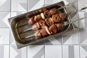 Шашлык из сердечек индейки Шашлык из сердечек индейки