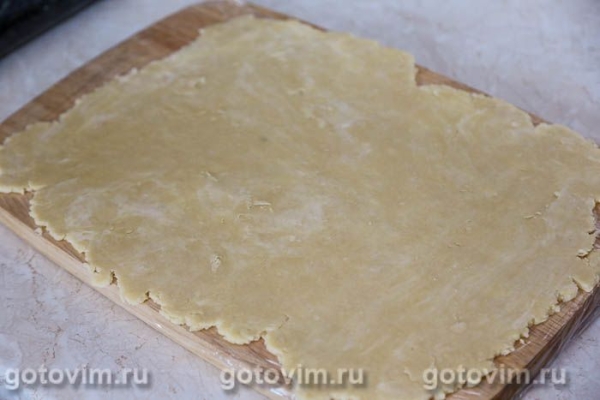 Мясной рулет с яйцом в тесте Мясной рулет с яйцом в тесте