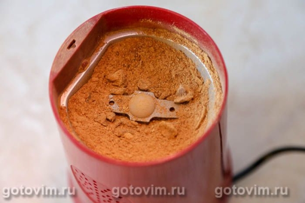 Грибной порошок из сушеных грибов с солью Грибной порошок из сушеных грибов с солью