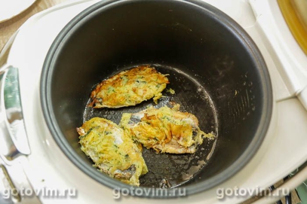 Салака в картофельном кляре (в мультиварке)