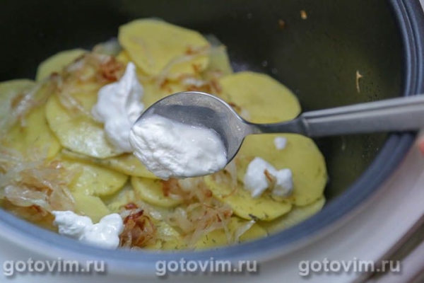 Запеканка из салаки с картофелем в мультиварке Запеканка из салаки с картофелем в мультиварке