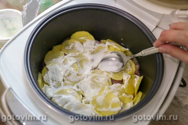 Запеканка из салаки с картофелем в мультиварке Запеканка из салаки с картофелем в мультиварке