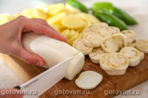 Тумбет (овощная запеканка)